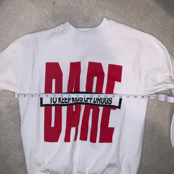 Vintage DARE Sweatshirt - Picture 8 of 8